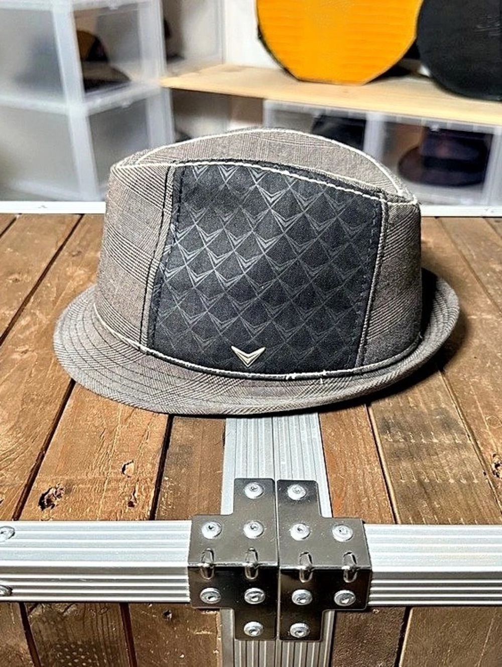 Head’n Home Fender Fedora Hat Gray Plaid Black Paisley Lined 58 7 1/4